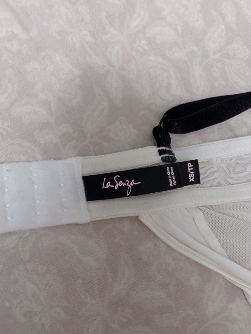 La SENZA Ivory Chemise with Black Lace Trim - Picture 4 of 4